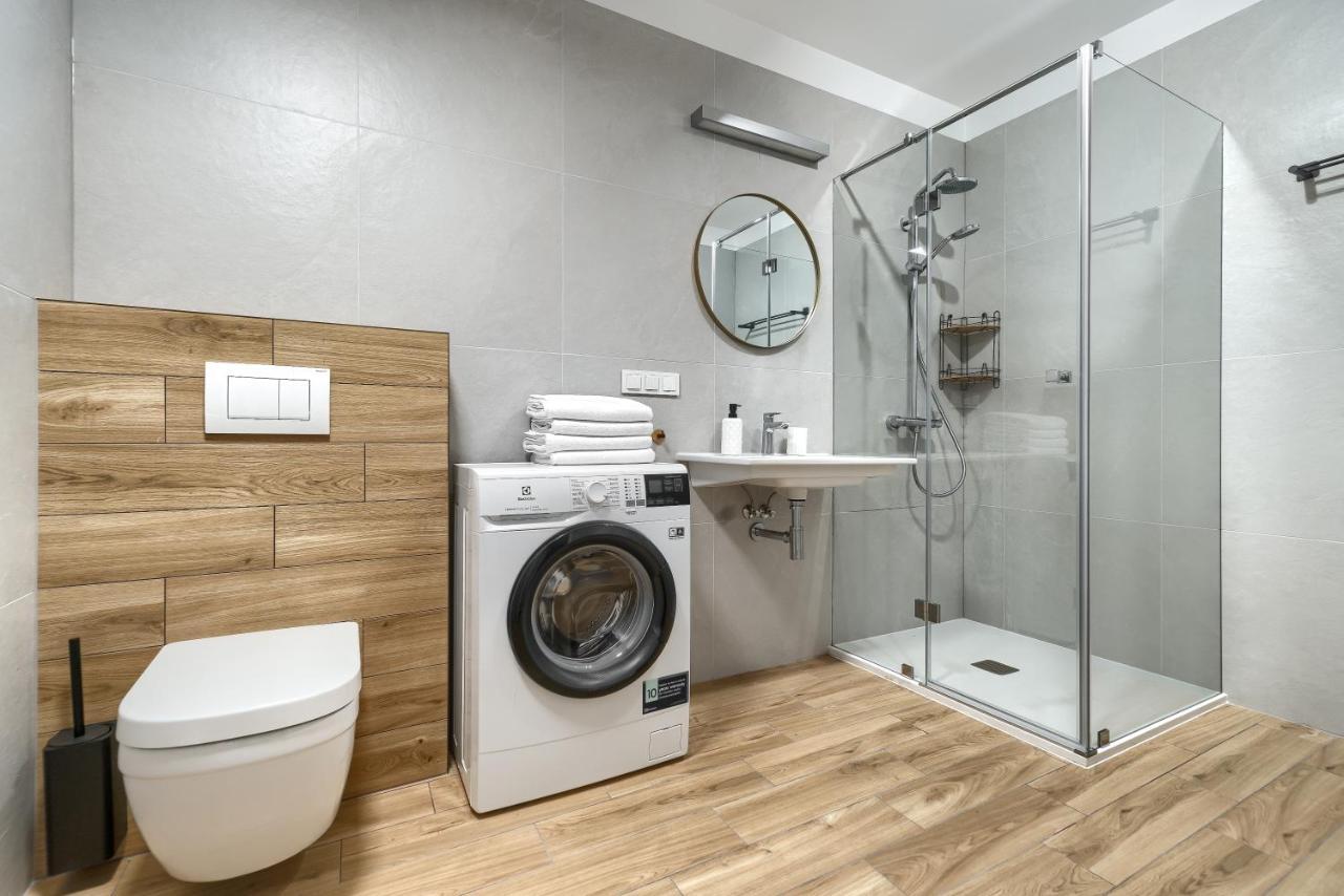 Solaris Apartment